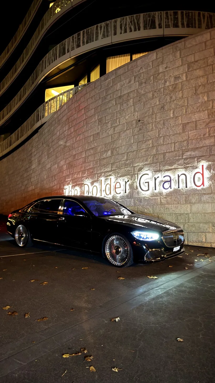 Private chauffeur in Zurich with a Mercedes-Maybach at The Dolder Grand