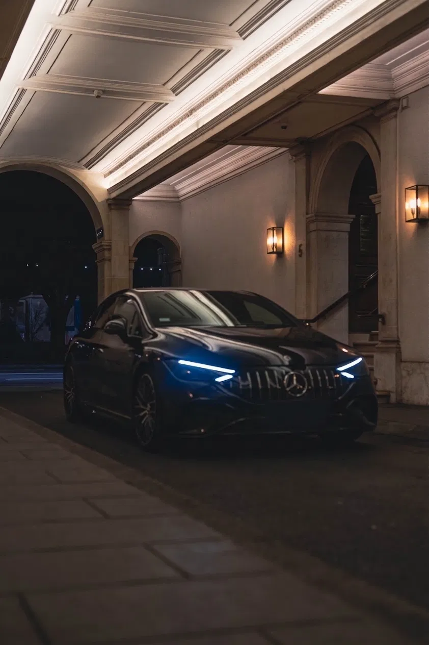 Mercedes EQE — private chauffeur Switzerland